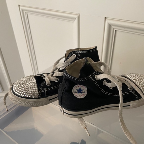 High top converse - Picture 2 of 2